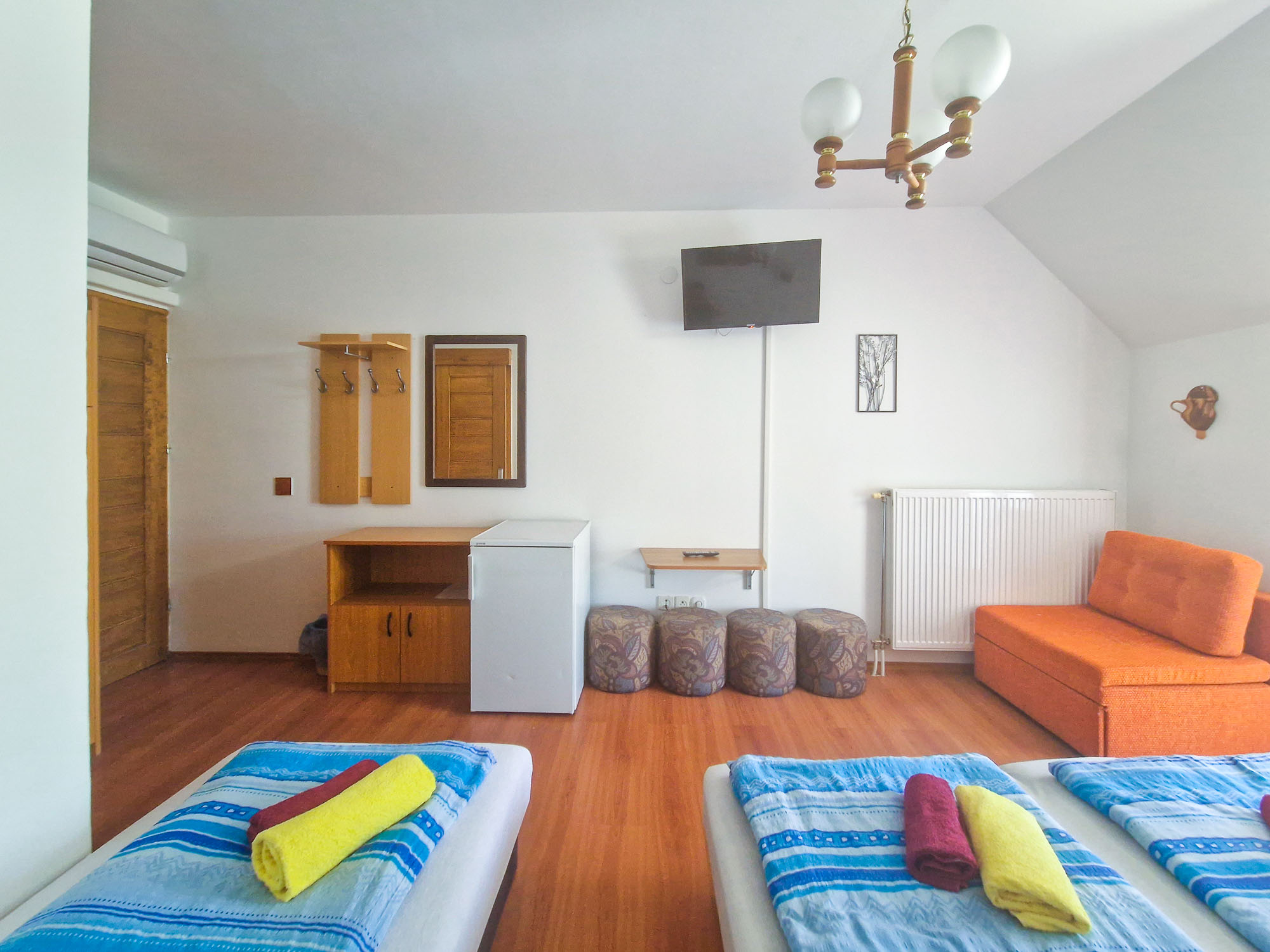 szállás-zamárdi-weinberger-vendégház-3-ágyas-szoba